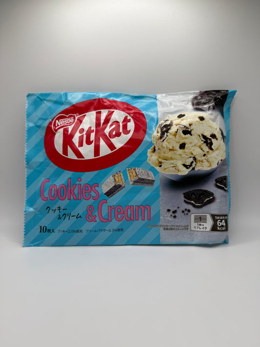 KitKat Cookies & Cream (Japan)